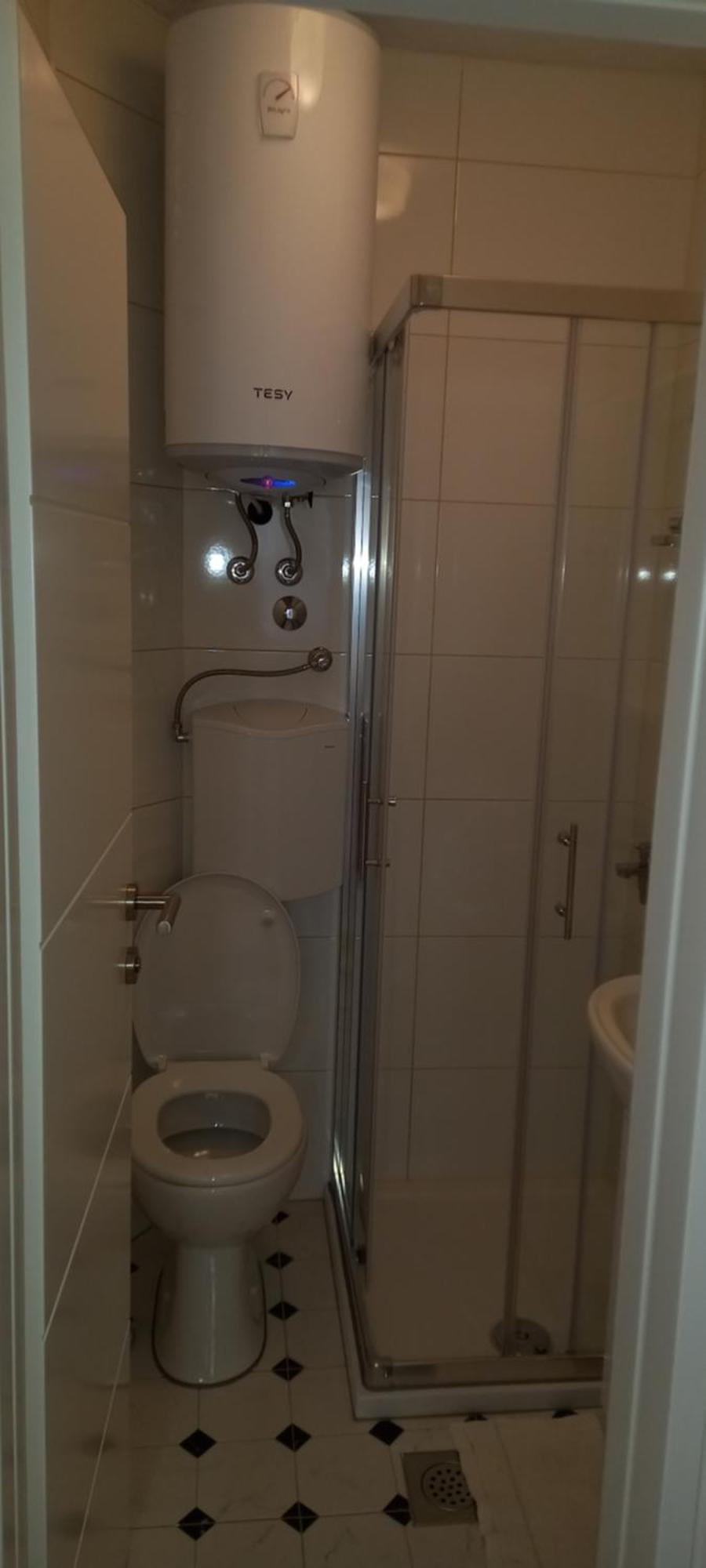 Bugenvilija Duće Buitenkant foto